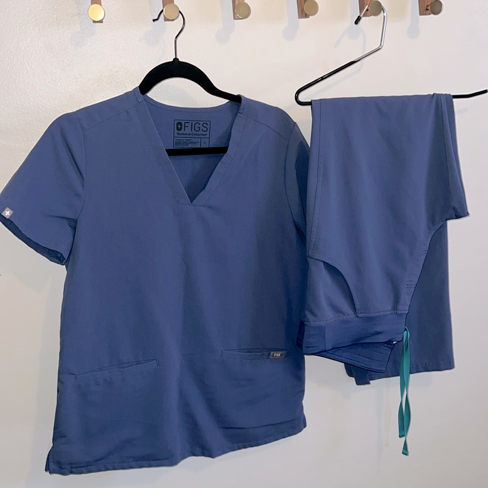 Figs blue scrub set PO#1525